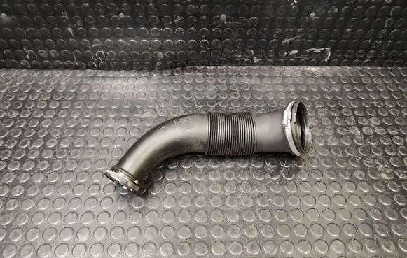 Audi A8 S8 D4 4H Air intake duct part 4H0129606B