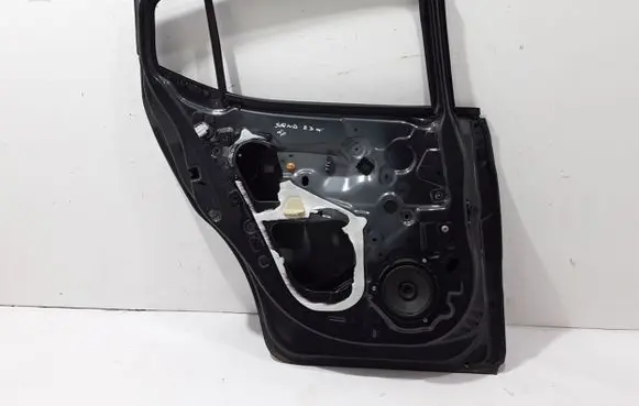 Dacia Sandero III Rear door 821016131R