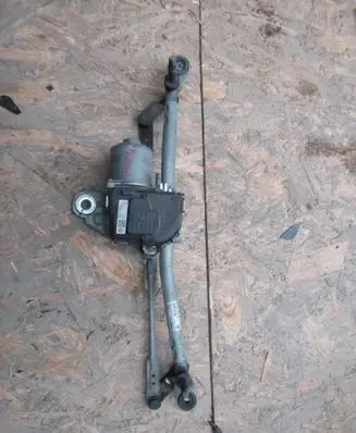 Alfa Romeo Giulia Front wiper linkage and motor 3397021971 20161004