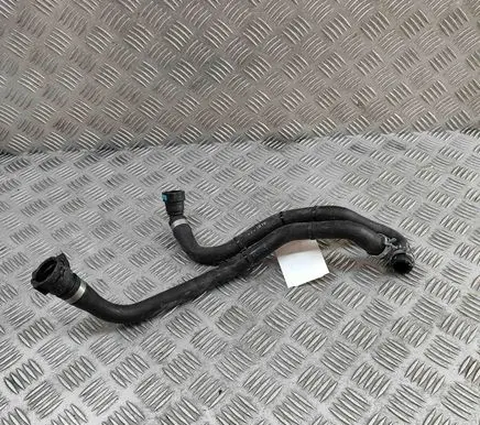Polestar 2 Engine coolant pipe/hose 32339828