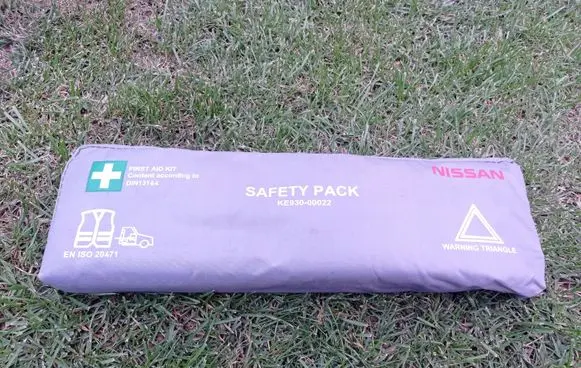 Nissan Leaf II (ZE1) First aid kit KE93000022