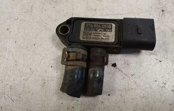 Volkswagen Sharan Exhaust gas pressure sensor 076906051B