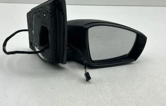 Volkswagen Polo V 6R Front door electric wing mirror E9024483 E9034483
