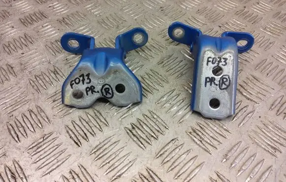 KIA Pro Cee'd III Front door hinge set 