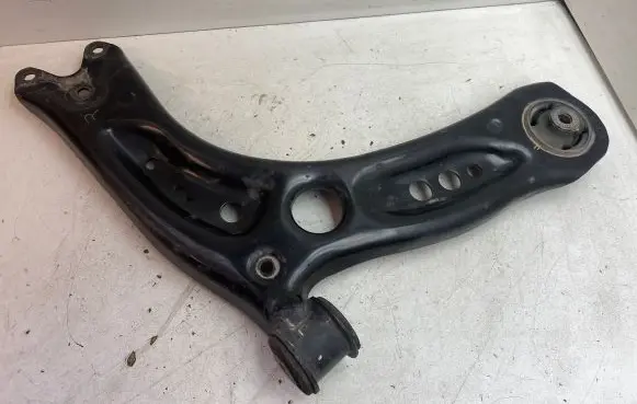 Skoda Octavia Mk3 (5E) Front lower control arm/wishbone