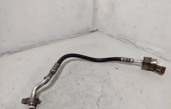 Ford C-MAX II Air conditioning (A/C) pipe/hose