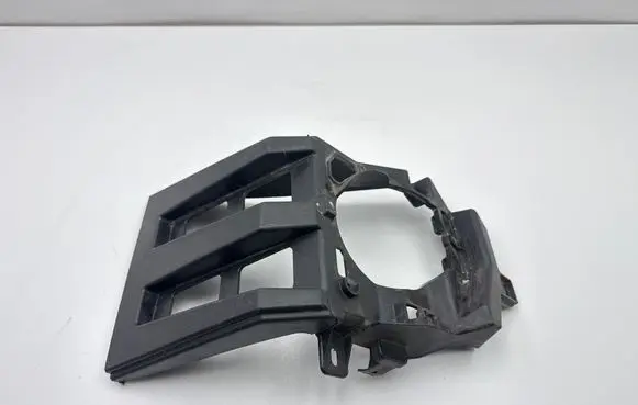 Lexus CT 200H Fog light bracket 5212676010