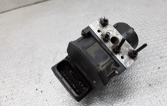 Seat Ibiza III (6L) ABS Pump 0265222006 6Q0614117E
