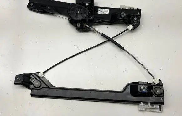 BMW X2 F39 Front door window regulator with motor 7420392 4WWA044 19414210