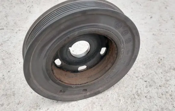 Peugeot 308 Crankshaft pulley 9821624380