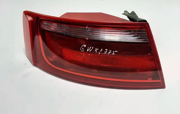 Audi A5 8T 8F Rear/tail lights 8T0945095