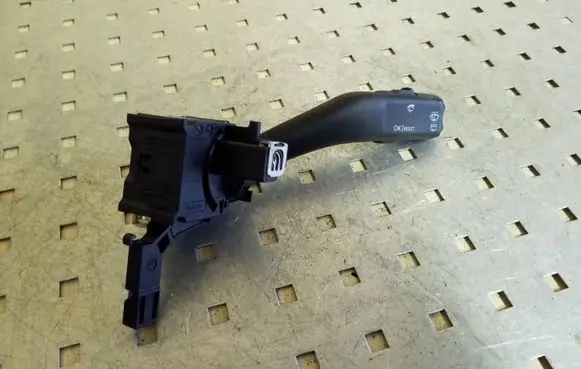 Volkswagen Touran I Wiper control stalk 1K0953519A