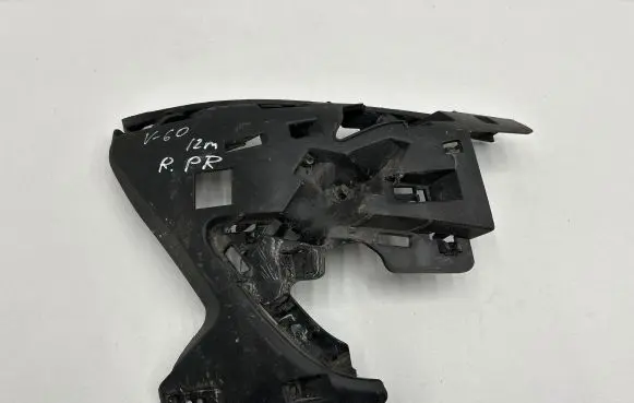Volvo V60 Front bumper mounting bracket 31323426