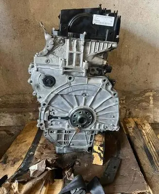 BMW 5 G30 G31 Engine 0003