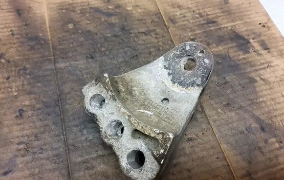 Hyundai Sonata Other engine bay part
