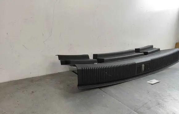 MG MG5 II Trunk/boot sill cover protection 10976062