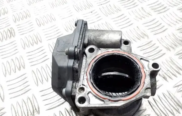 Volkswagen Touran I Throttle valve 03G128063A