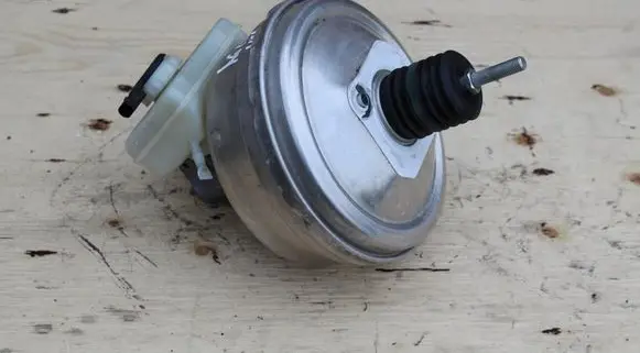 Audi A6 S6 C7 4G Brake booster 4G1612103G