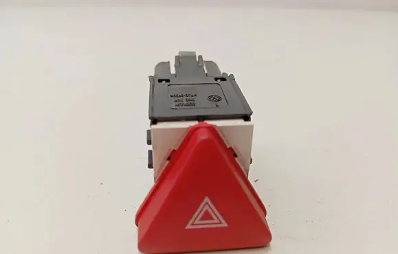 Volkswagen Jetta V Hazard light switch 1K0953509A