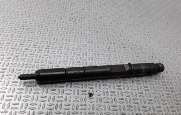 Audi A6 S6 C5 4B Fuel injector 059130201E