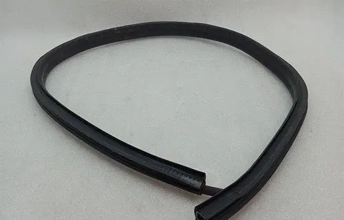 Porsche 718 Cayman 982 982c Rubber seal front coupe door window 98153707505
