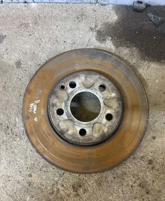 Mercedes-Benz E W211 Front brake disc