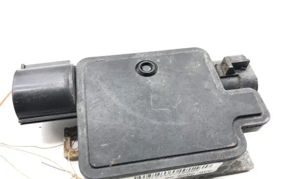 Ford Focus Fan control module 940002906