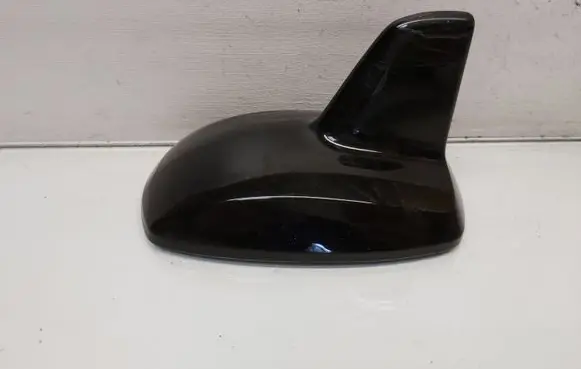 Mercedes-Benz CLA C117 X117 W117 Roof (GPS) antenna cover A2128270228