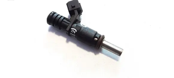 BMW 5 E60 E61 Fuel injector 7531634 5054A02301
