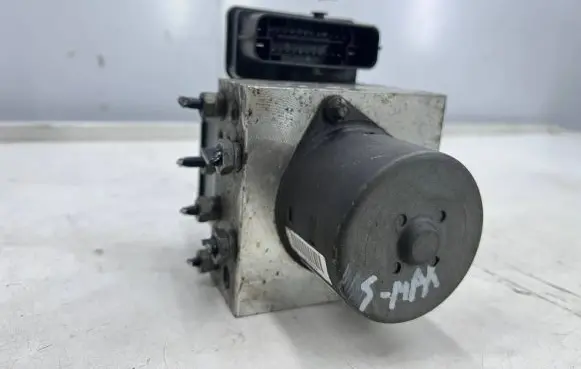 Ford Galaxy ABS Pump 8g91-2c405-ab