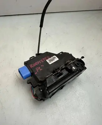 Skoda Roomster (5J) Front door lock 5j1837015a