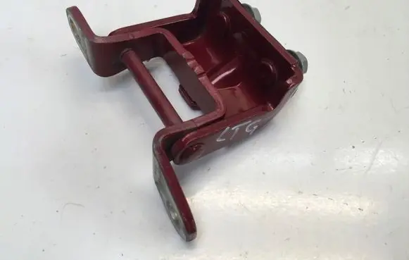 Rear door upper hinge