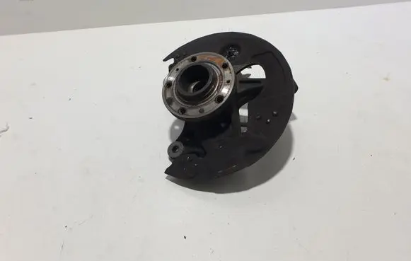 Citroen C4 Grand Picasso Front wheel hub spindle knuckle