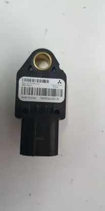 Peugeot 4007 Airbag deployment crash/impact sensor