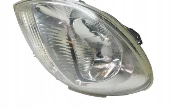Renault Kangoo I Headlight/headlamp 8200236590