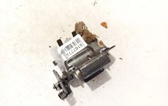Honda Jazz Seat back rest lock catch 