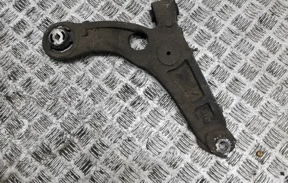 Jeep Cherokee Front lower control arm/wishbone