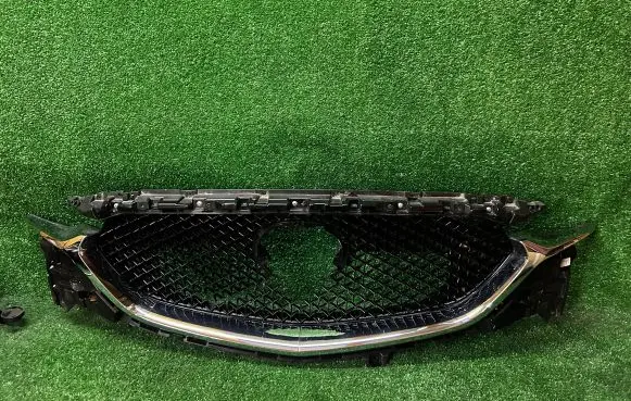 Mazda CX-5 II Front bumper upper radiator grill KB8B50712