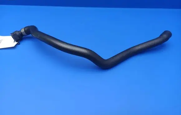 BMW 7 E65 E66 Engine coolant pipe/hose 8377699 11388318 6421837769908