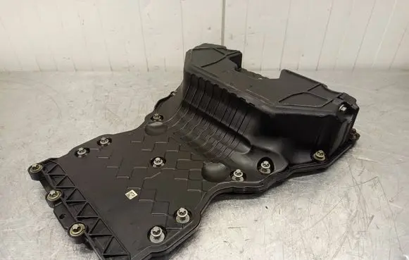Mercedes-Benz C W204 Oil sump A6510102913