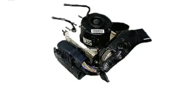 Ford Fiesta ABS Pump 6Q0614117S