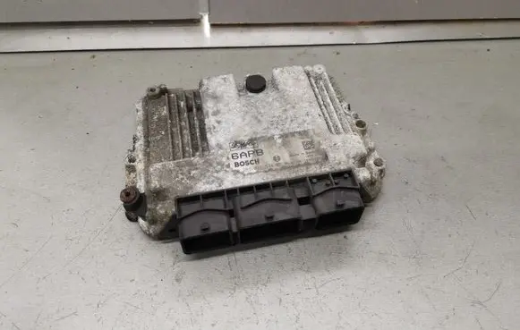 Mazda 3 I Engine control unit/module 0281011534 3M612A650AB