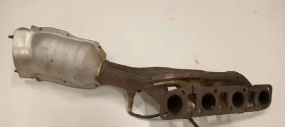 Infiniti QX80 Exhaust manifold 4394734217