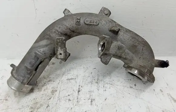 Mazda 3 II Turbo air intake inlet pipe/hose R21B04