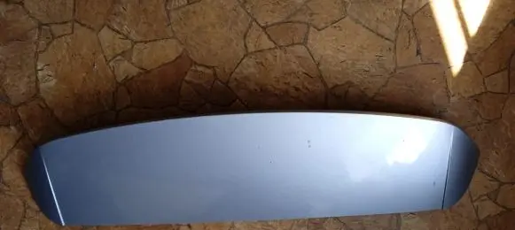 Tailgate/trunk spoiler