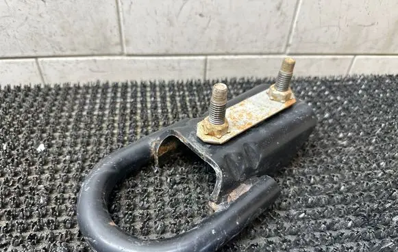 Ford Expedition Towing hook eye 