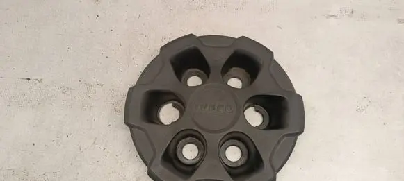 Iveco Daily 6th gen Original wheel cap 5801804147