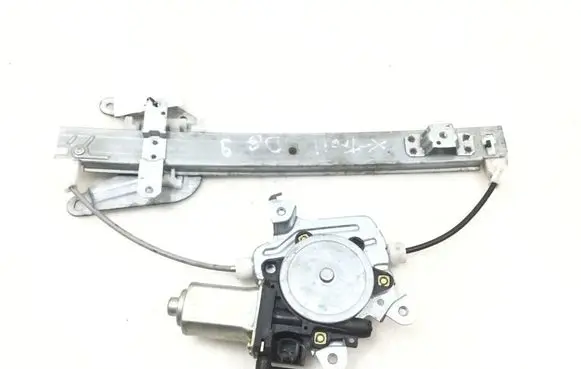 Nissan X-Trail T30 Rear door manual window regulator 