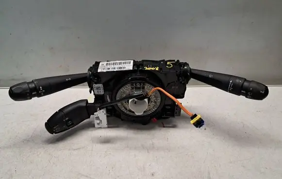 Peugeot 2008 I Wiper turn signal indicator stalk/switch 98081767ZD 98081767ZD03