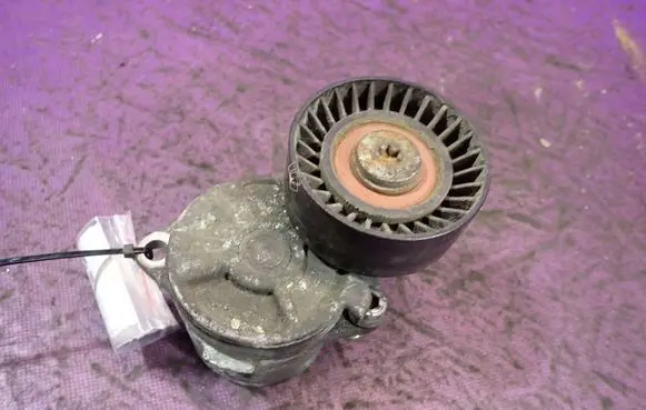 BMW 3 E46 Timing belt/chain tensioner